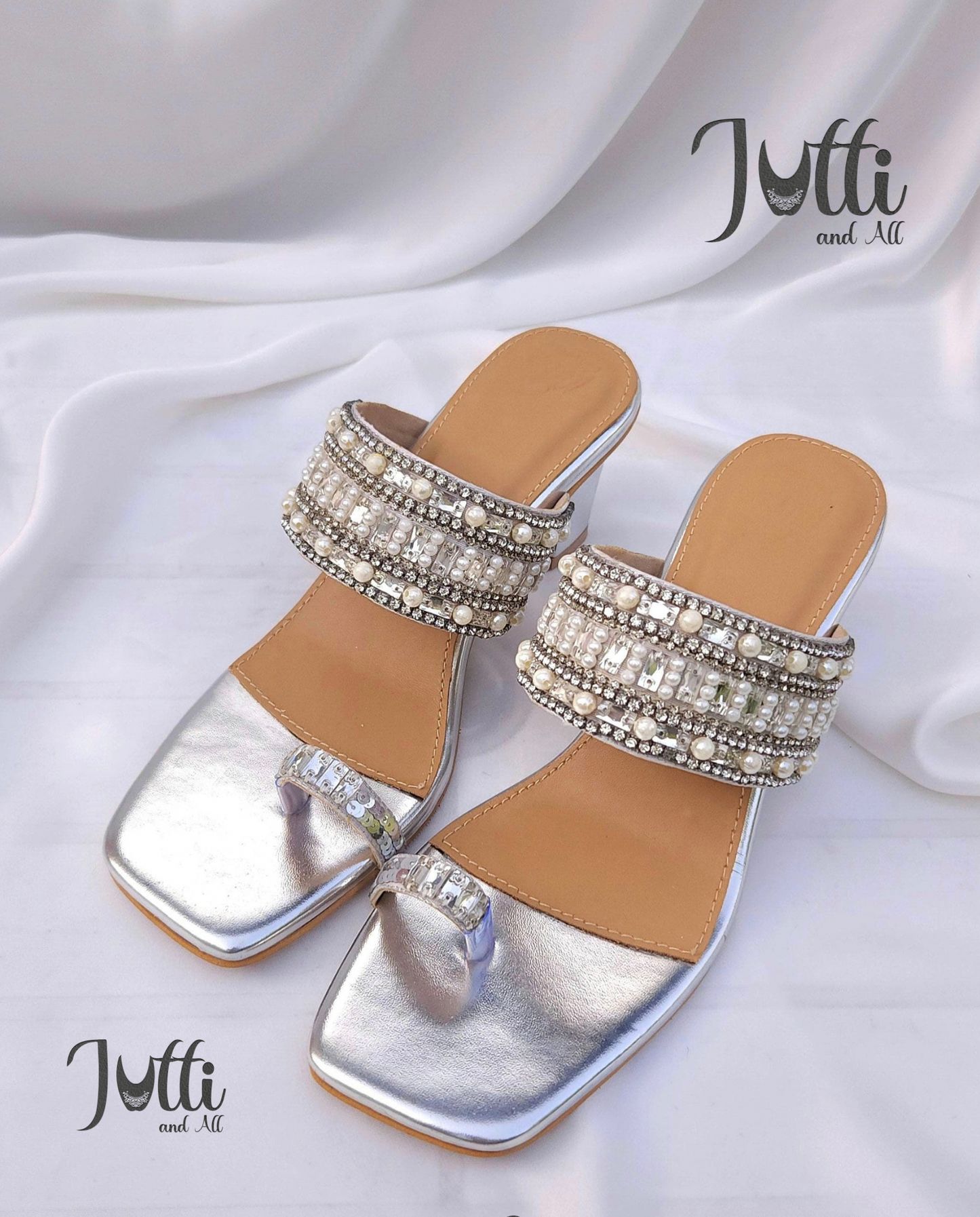 Silver Kohlapuri Heels