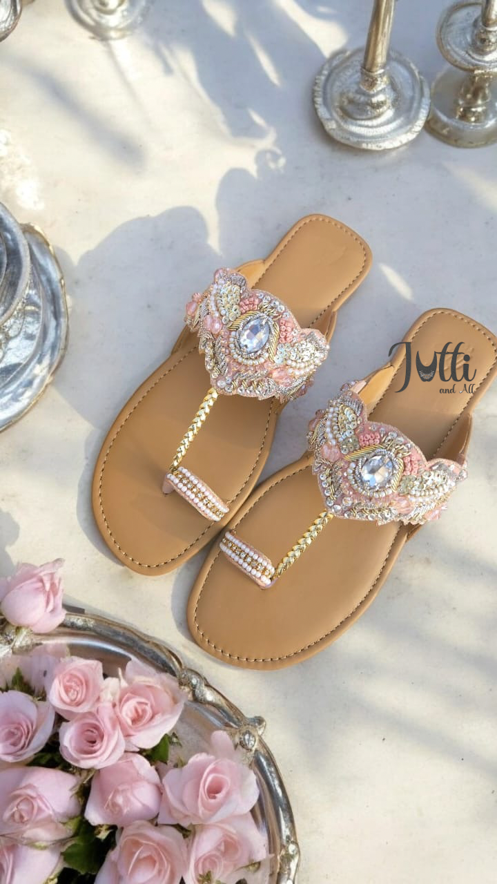 NAAZLI
